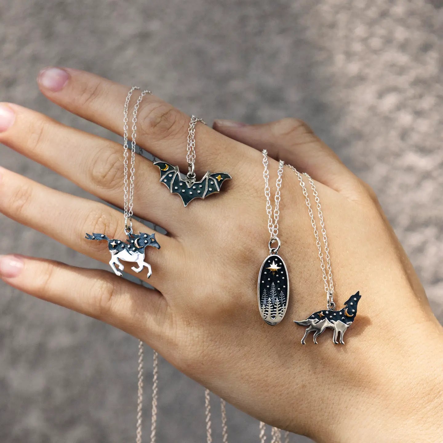 WOLF MOON Necklace