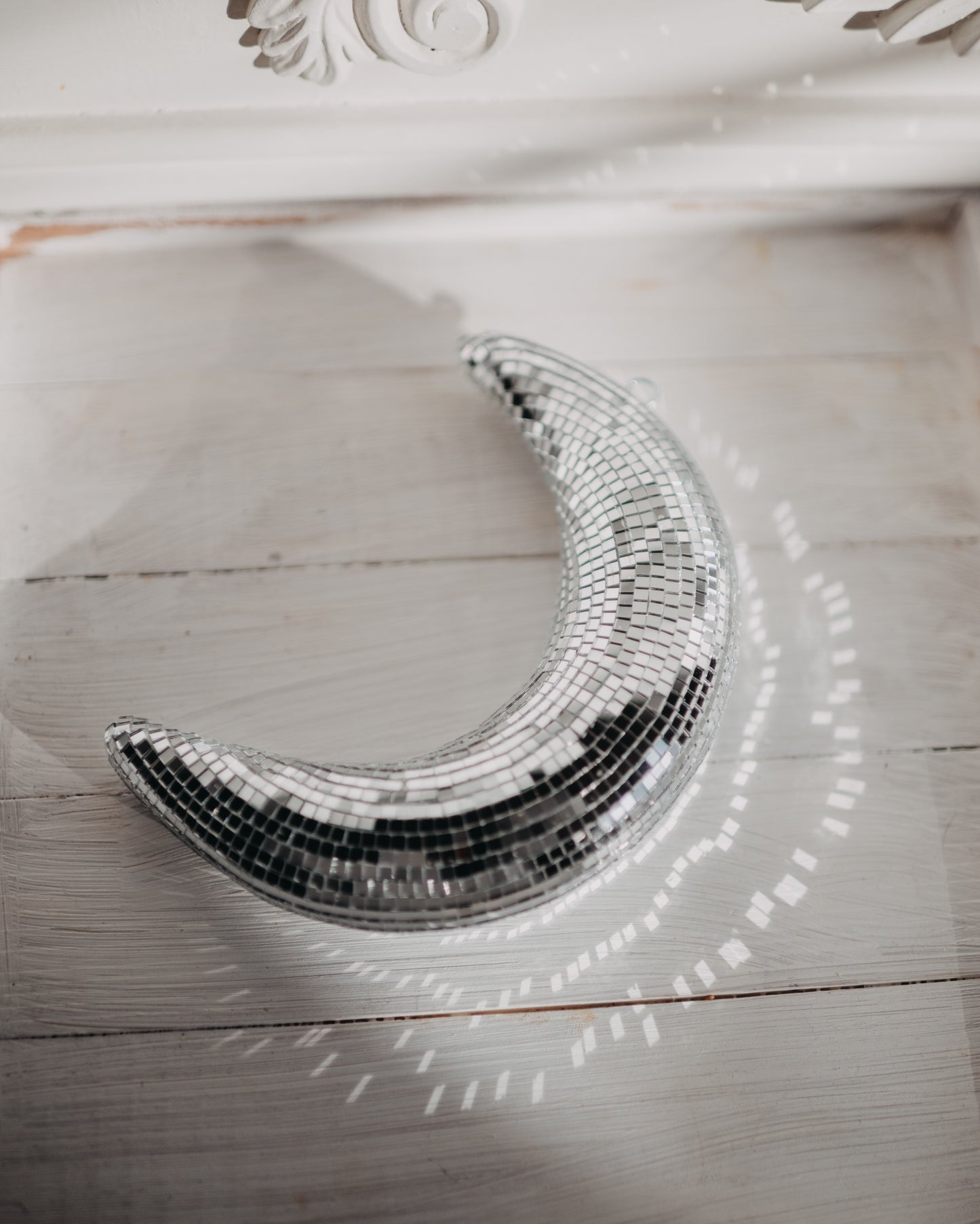 Disco ๐ Moon Vibes