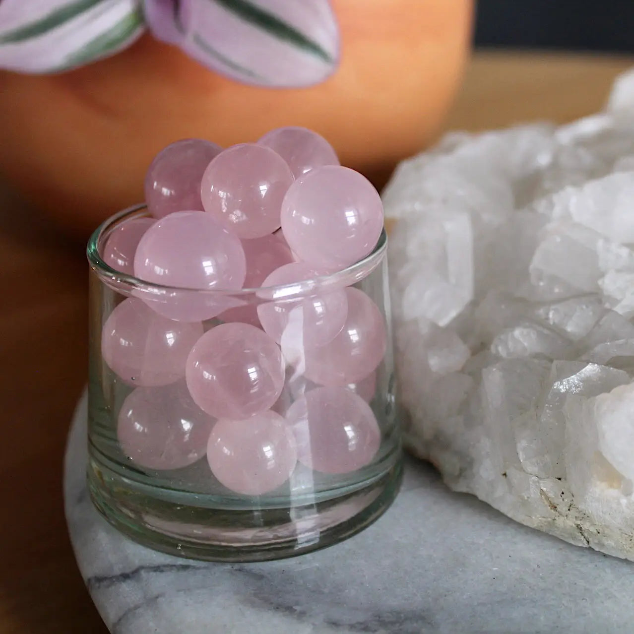 Crystal Pocket Spheres