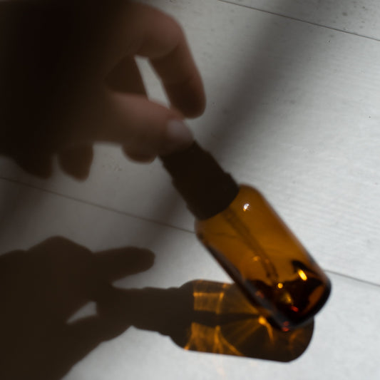 amber dropper bottle